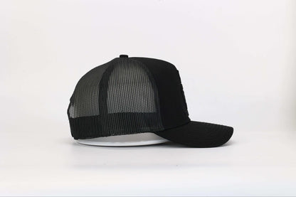 BLACK OUT TRUCKER HAT
